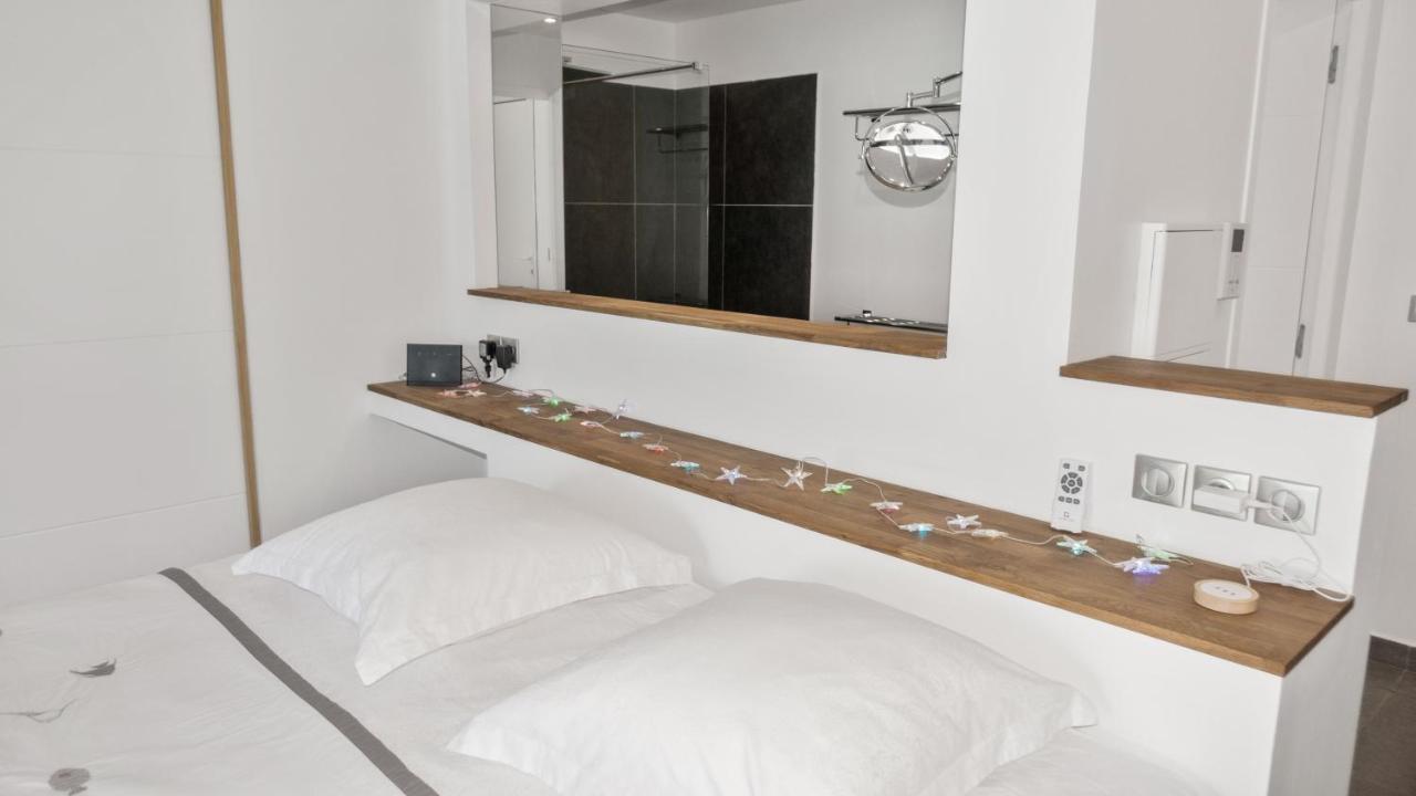 Official Page "Residence Bleu Marine" - Sea View Apartments & Studios - Saint-Martin French Side Grand Case Cameră foto